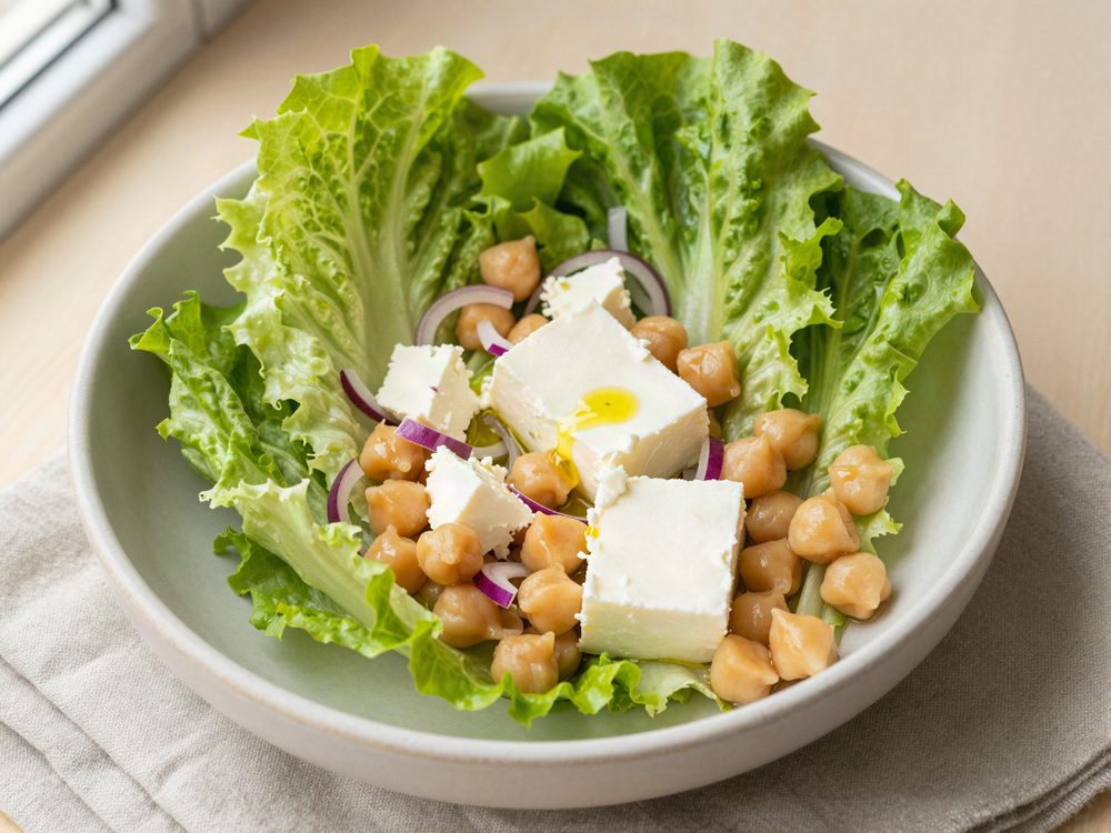Hjertesalat med kikærter og feta